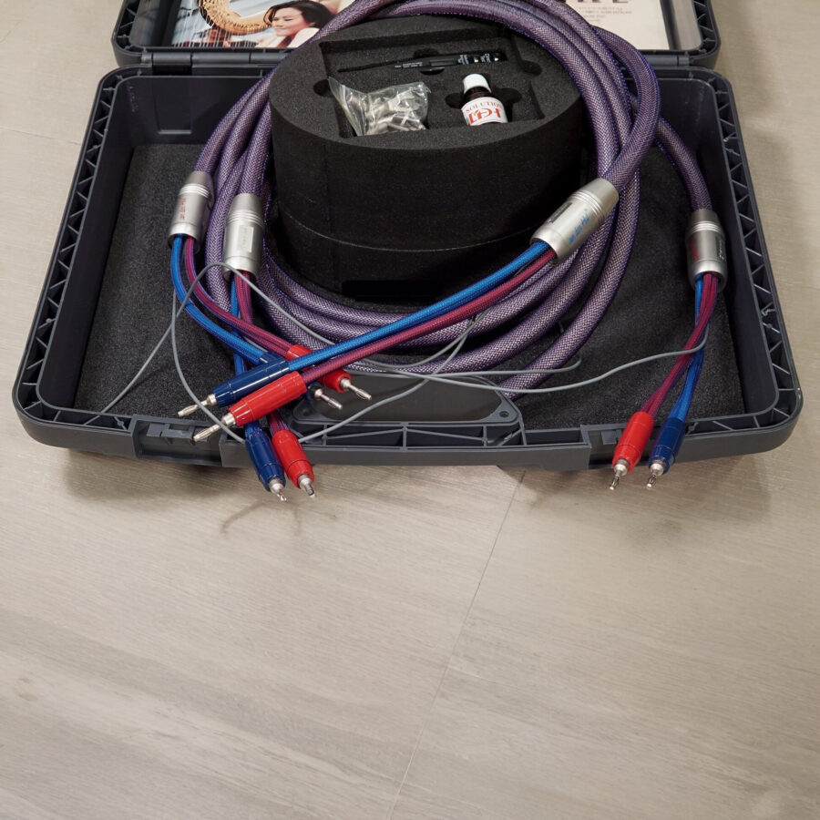 VAN DEN HUL<BR>3T CUMULUS LIMITED EDITION BI-WIRE HYBRID SPEAKER CABLE 喇叭線