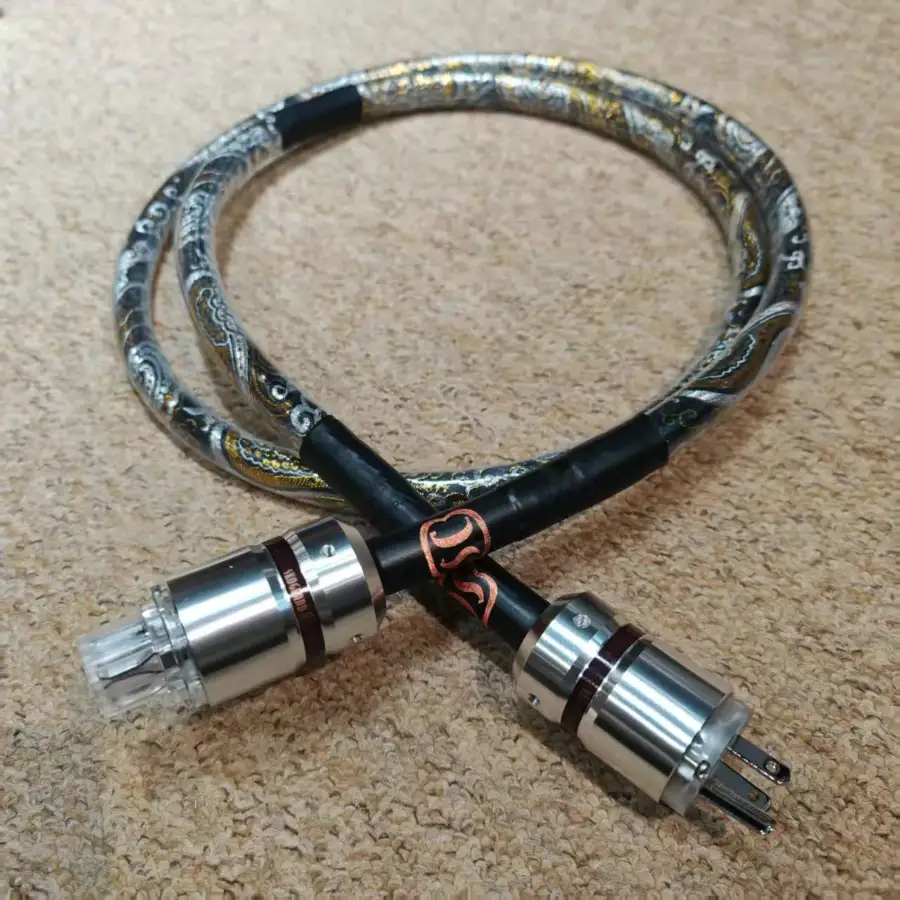 SKOGRAND CABLES<br>TCHAIKOVSKY MK2 電源線